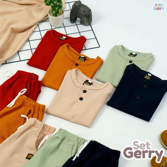 Orange Brown Shirt Short One Set Baby Boy Girl Todder Size 4T 5T 10T - Picture 3 of 6